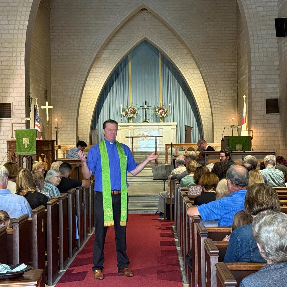 Rev Dr David Brown delivers a sermon at St Francis Church